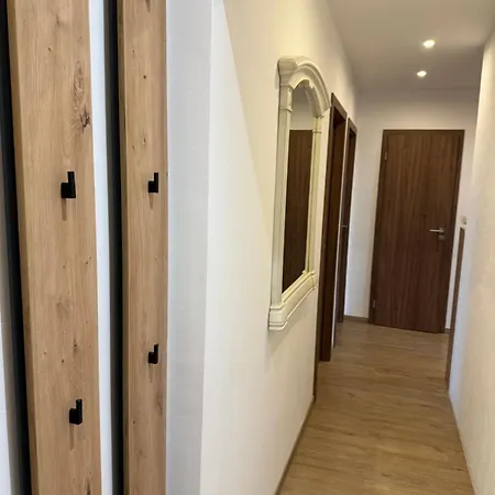 Appartement View Lenka Praag